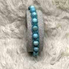 Bracelet en howlite de turquoise mate tressé à la main en cuir