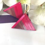 Boucles d'oreilles rouges en marqueterie de paille faites main