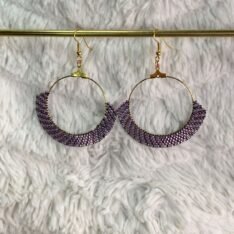 Créoles en perles miyuki mauves tissées à la main