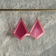 Boucles roses et fuchsia en marqueterie faites main