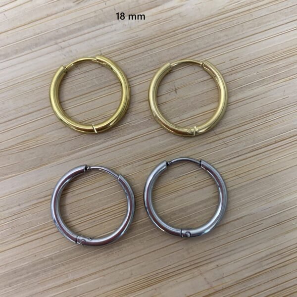 anneaux créoles acier inox doré ou argenté en 18mm