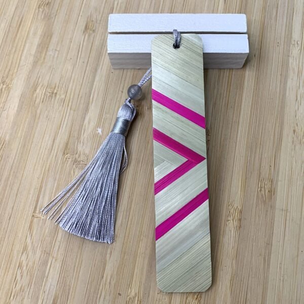 Marque-page en marqueterie de paille