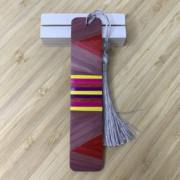 Marque-page en marqueterie de paille