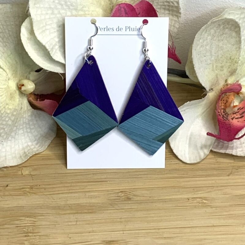 boucles d'oreilles en marqueterie de paille violette et vert d'eau