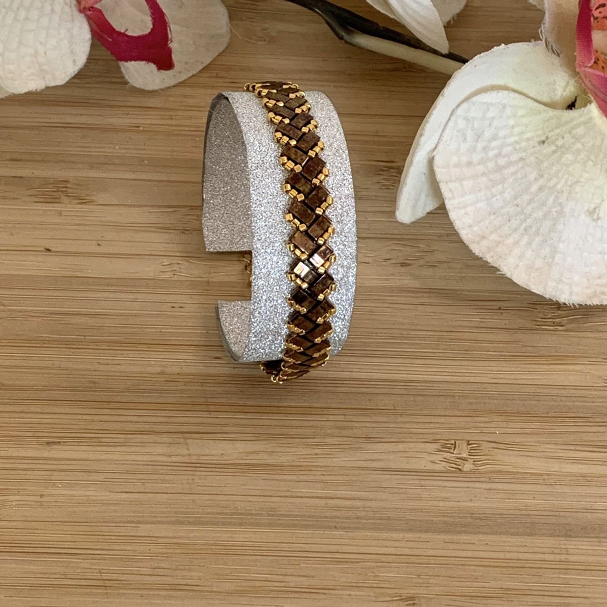 Bracelet half tila et miyuki tissé à la main