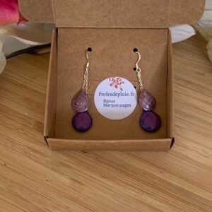 boucles d&rsquo;oreilles collection: gouttes en résine et pigments faites à main levée: Mauve.jpg