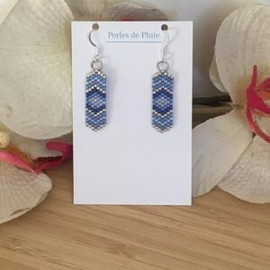 Boucles d'oreilles en perles miyuki nuances de violet tissées à la main.